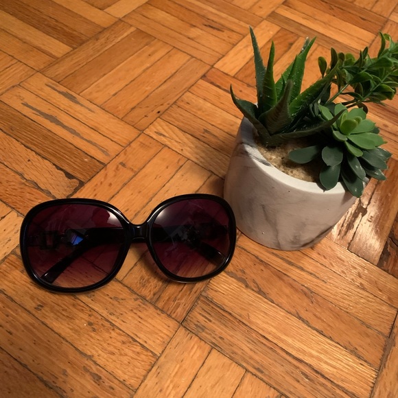 Accessories - Retro Style Big Eye Dark 70s Sunglasses Fashion Eyewear Summer Shades Chic